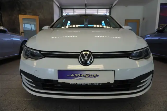 Volkswagen Golf view 2