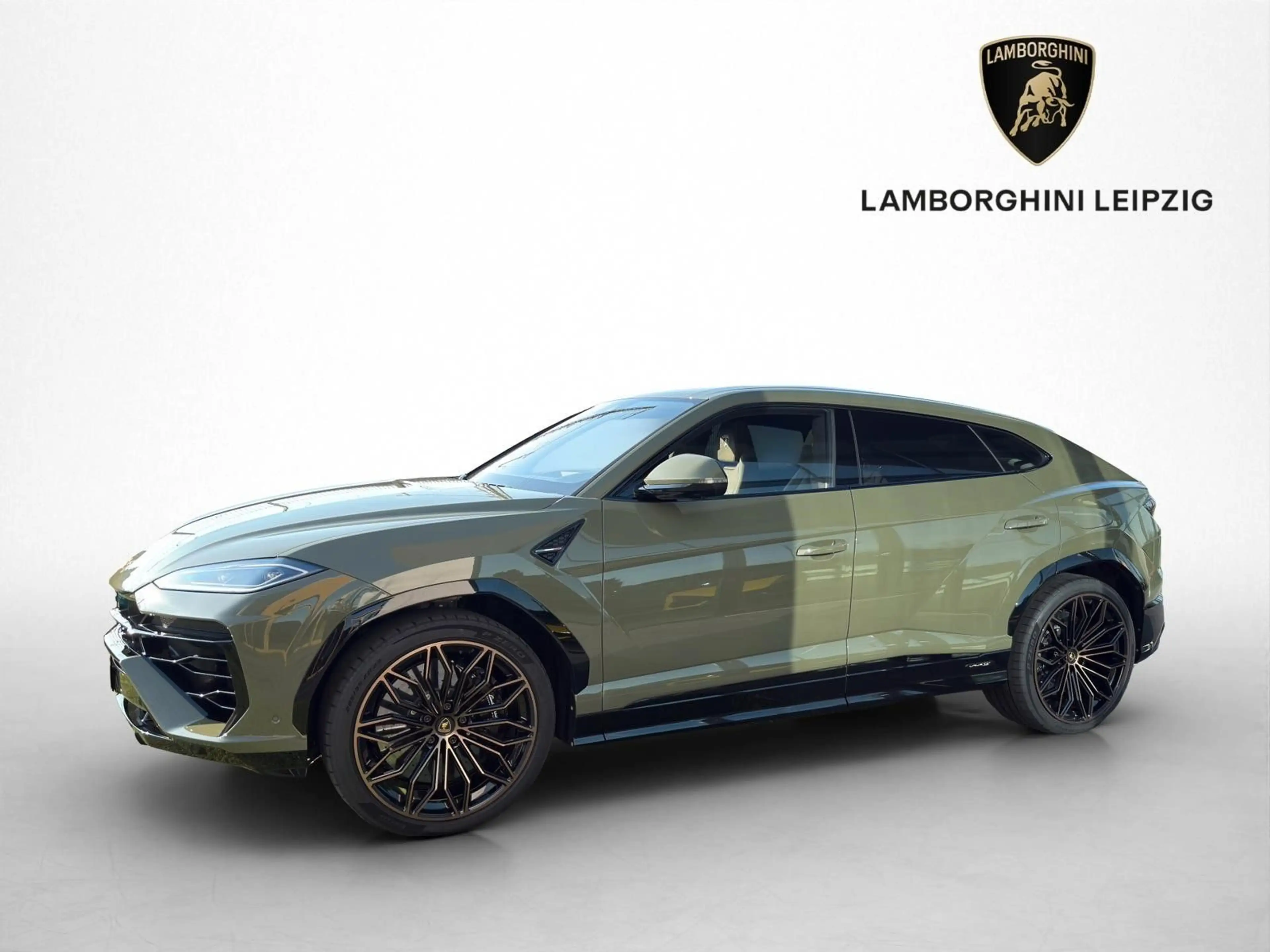 Lamborghini Urus 4.0 V8 PHEV SE — photo 8