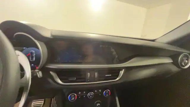 Alfa Romeo Stelvio view 3