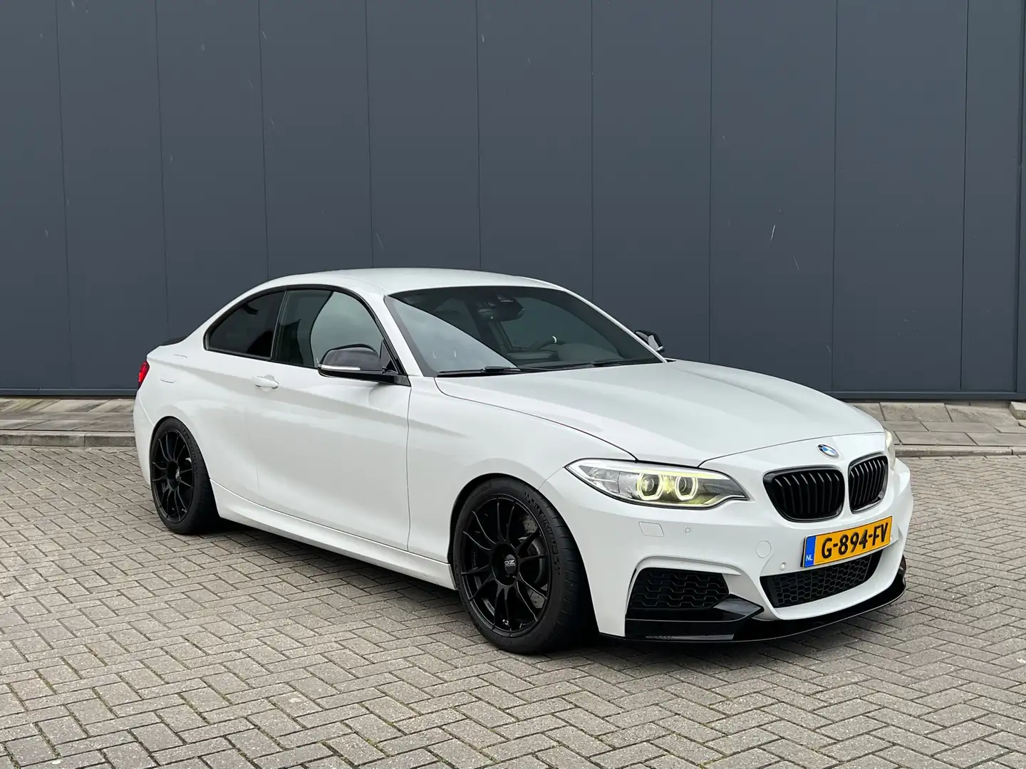 BMW 235 M235i Coupe Wit - 1