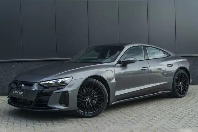 Audi e-tron GT 476PK S-Line Quattro Panodak Cruise Control Matrix