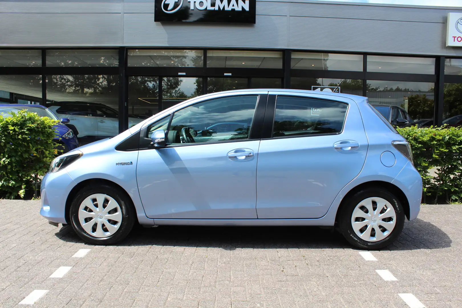 Toyota Yaris 1.5 Full Hybrid Aspiration | Rijklaar | Clima | Cr Bleu - 2