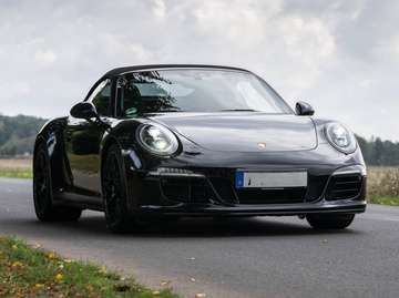 911 Carrera 4 GTS Cabriolet PDK