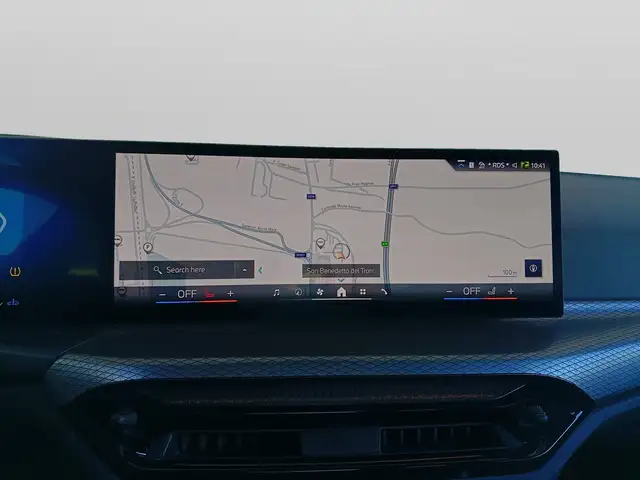BMW 4 Series view 13