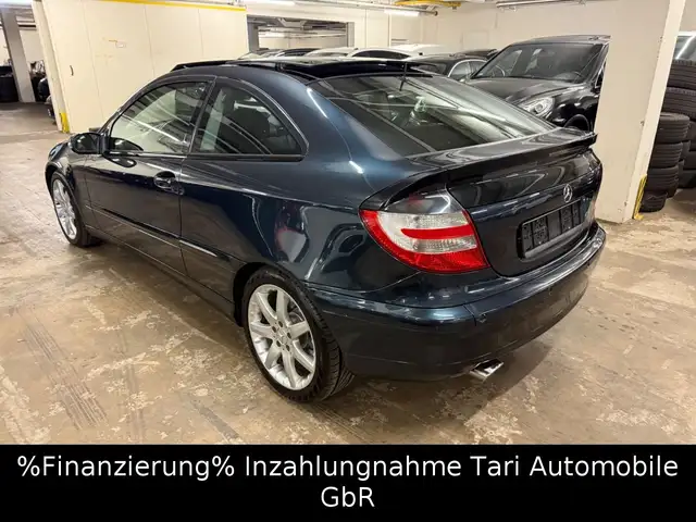 Mercedes-Benz C 230 Coupe Sportpaket Comand,Xenon,Pano.,1.Hand