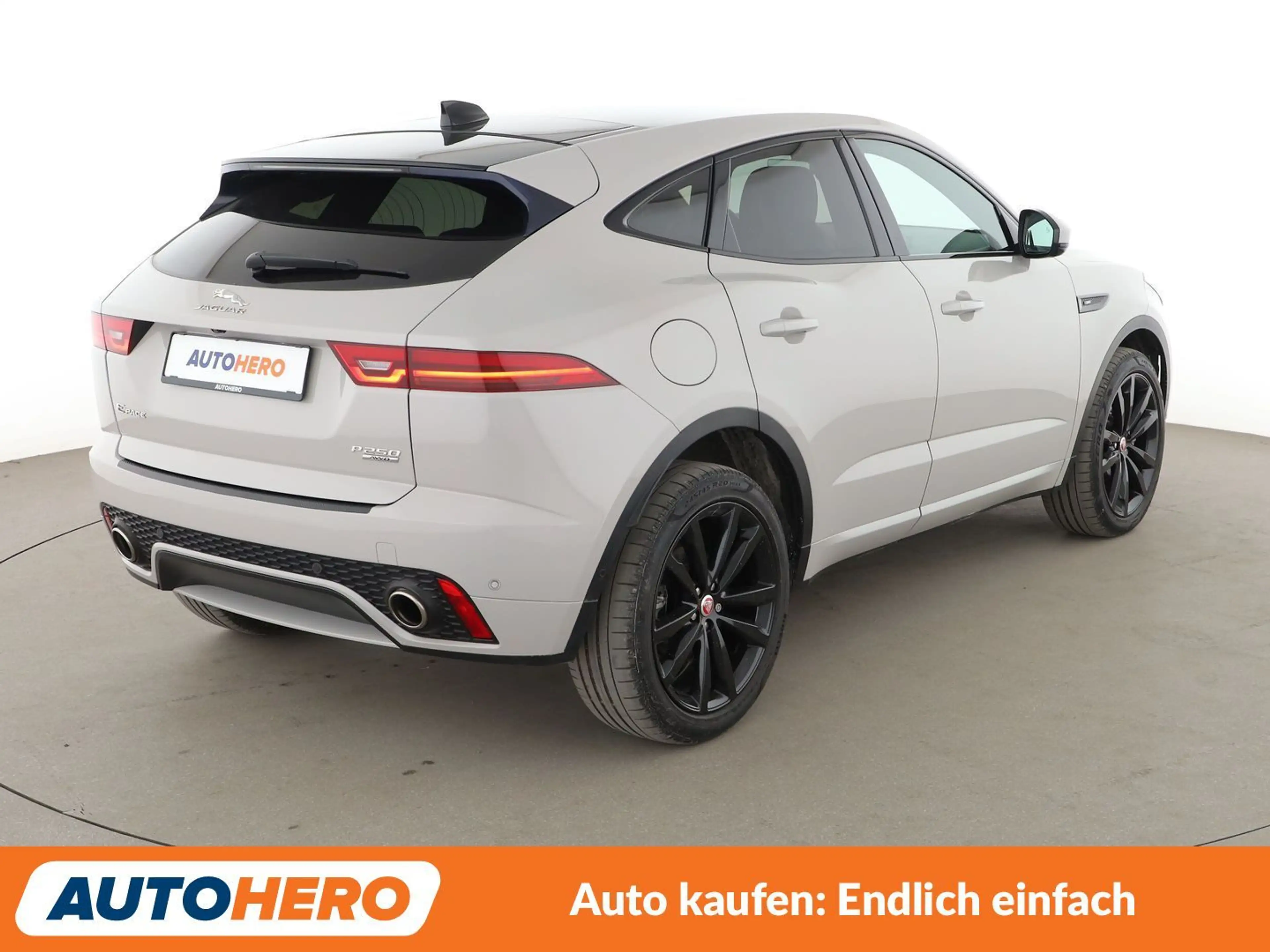 Jaguar E-Pace P250 R-Dynamic SE AWD Aut.*NAVI*LED*ACC*CAM*PDC* — photo 6