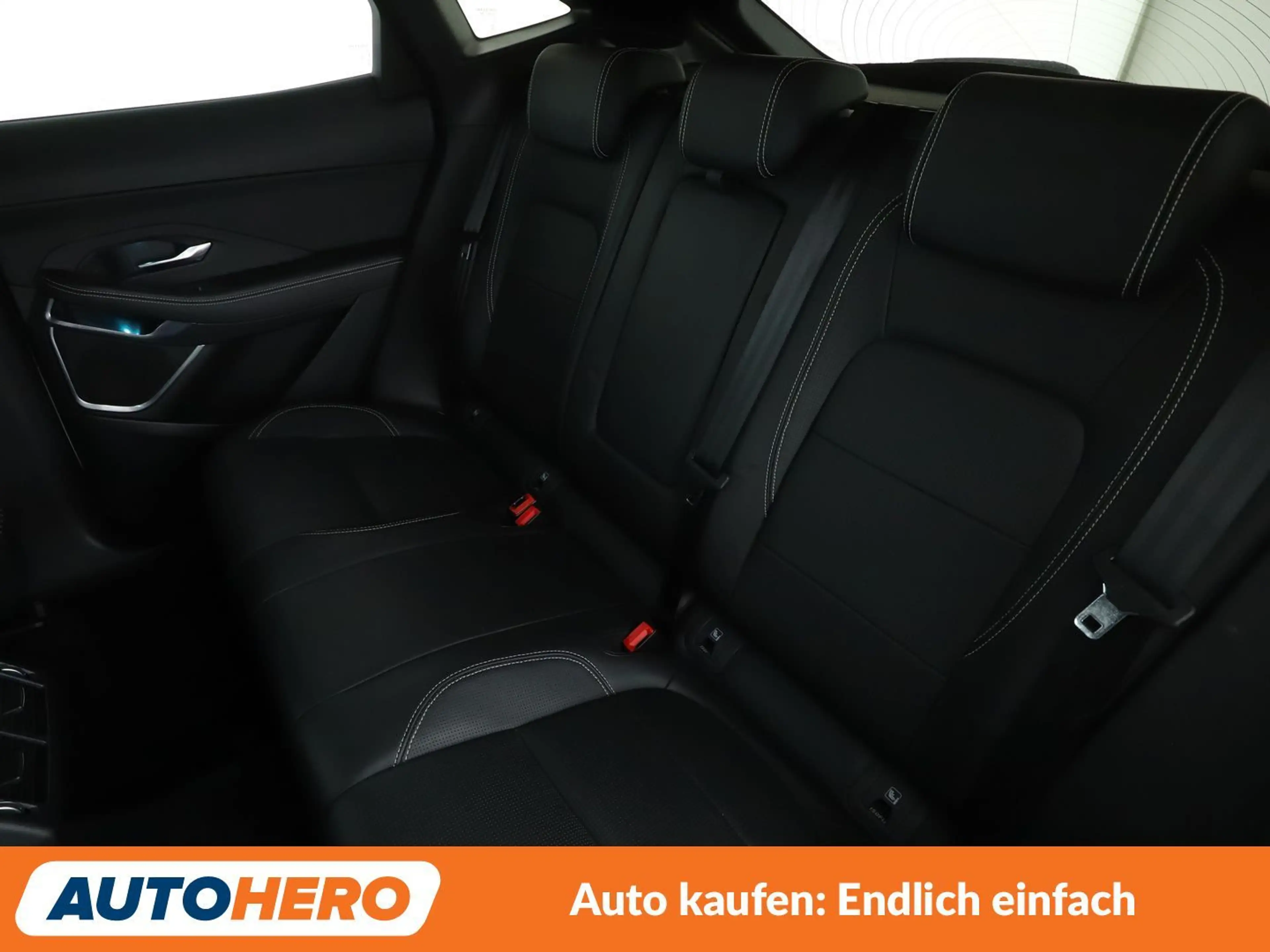 Jaguar E-Pace P250 R-Dynamic SE AWD Aut.*NAVI*LED*ACC*CAM*PDC* — photo 14