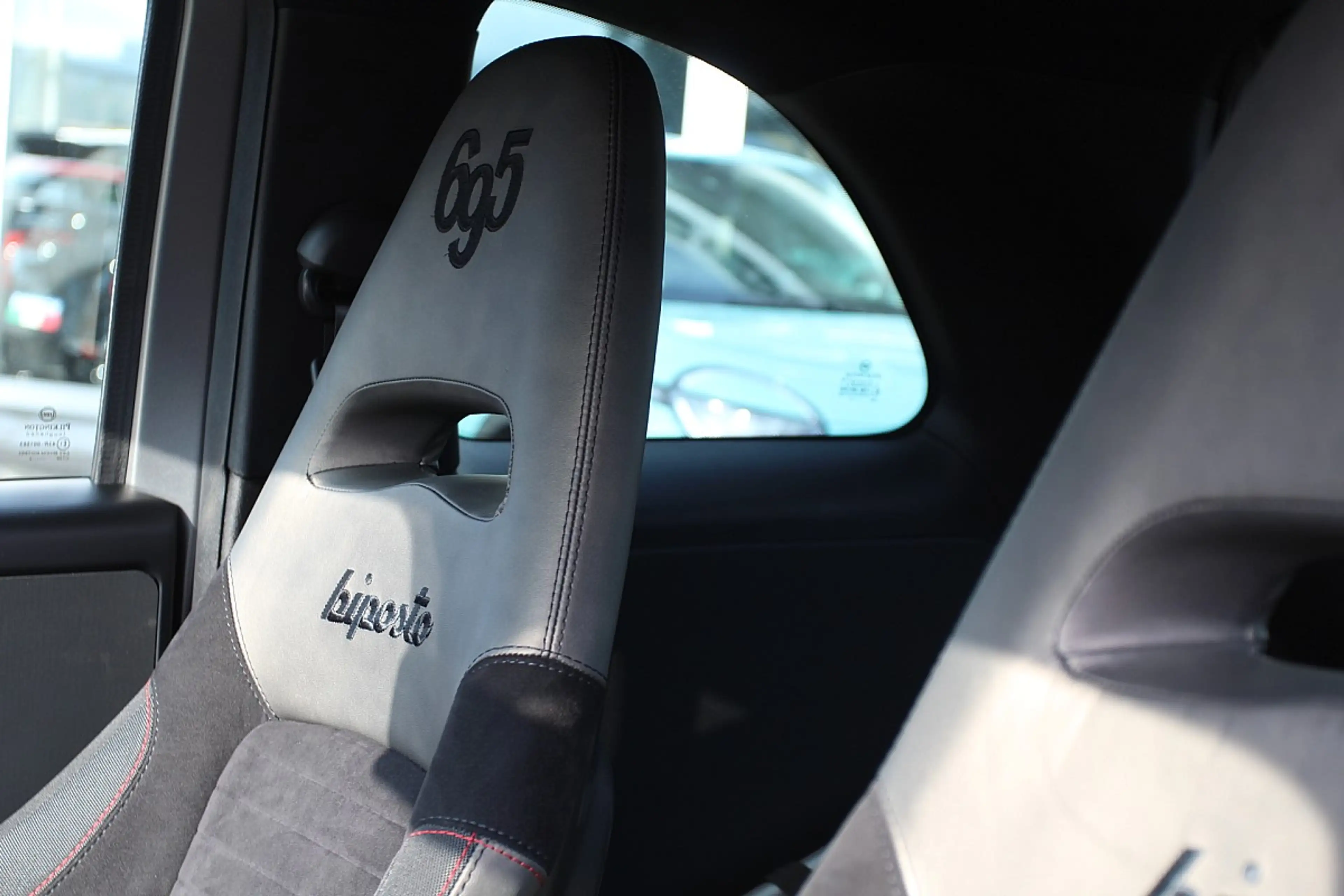 Abarth 695 Abarth 695 Biposto — photo 14