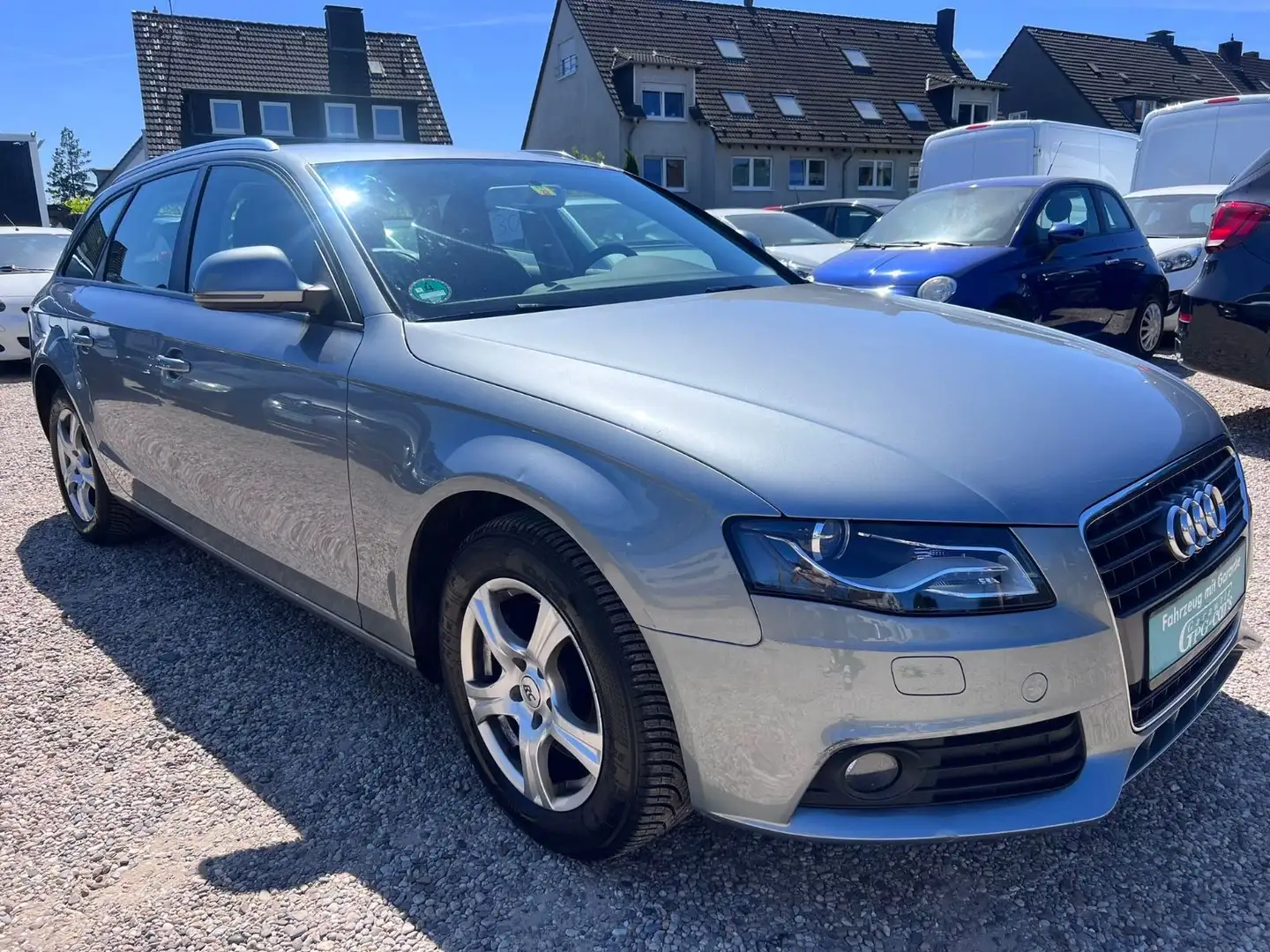 Audi A4 Avant Attraction*TUV NEU*STEUERKETTE NEU*1HAND Šedá - 2