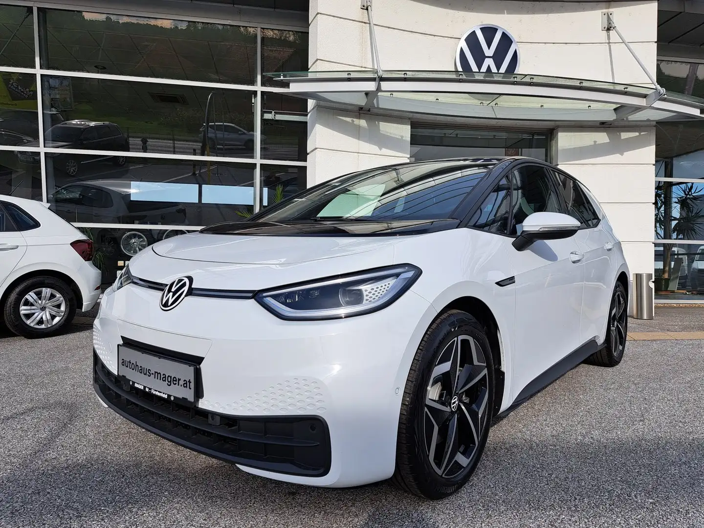 Volkswagen ID.3 Pro Performance 150 kW Weiß - 1
