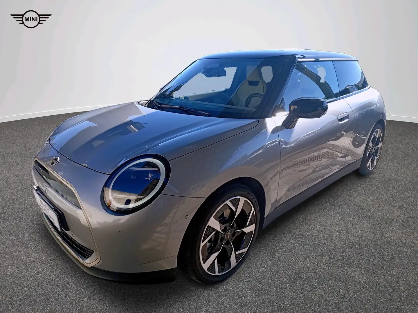MINI Cooper E Favoured Gris - 1