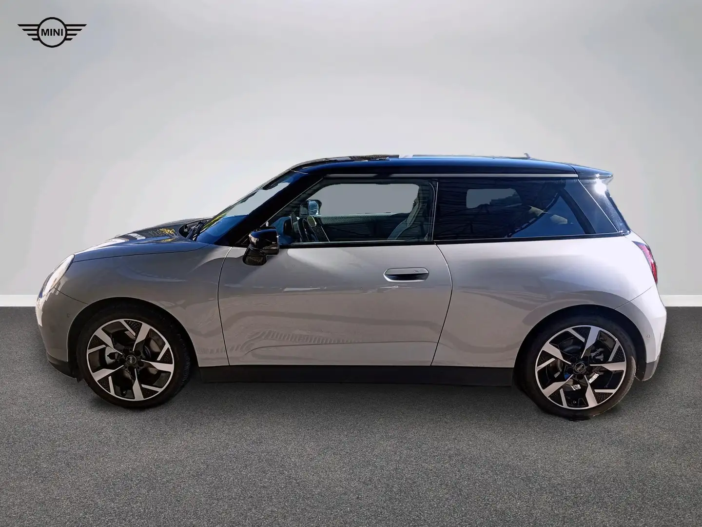 MINI Cooper E Favoured Gris - 2