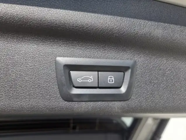 BMW X1 view 13