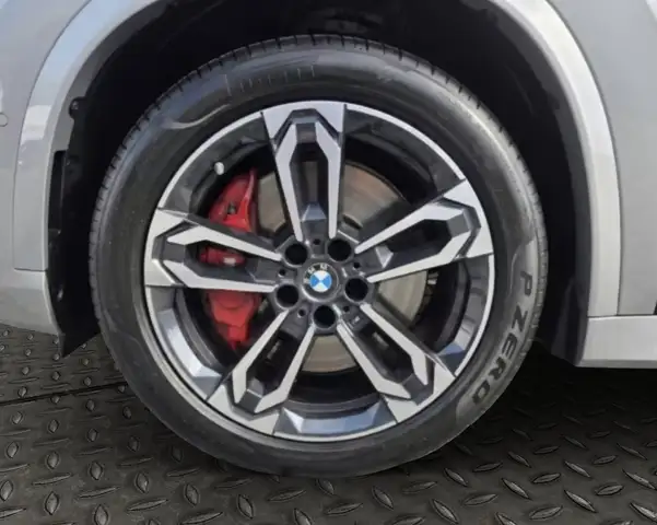 BMW X1 view 6