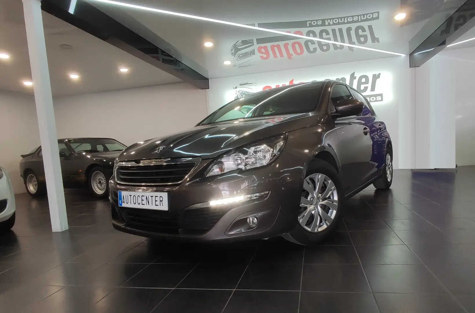 Peugeot 308 1.6 BlueHDi Access 100 Gris - 1