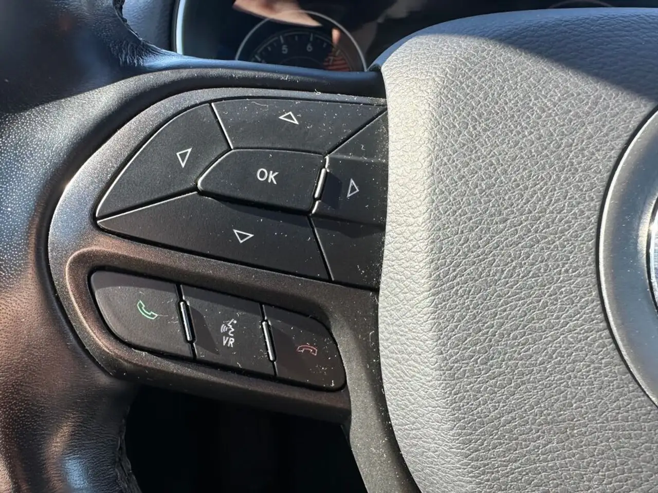 Jeep Cherokee снимка Jeep Cherokee