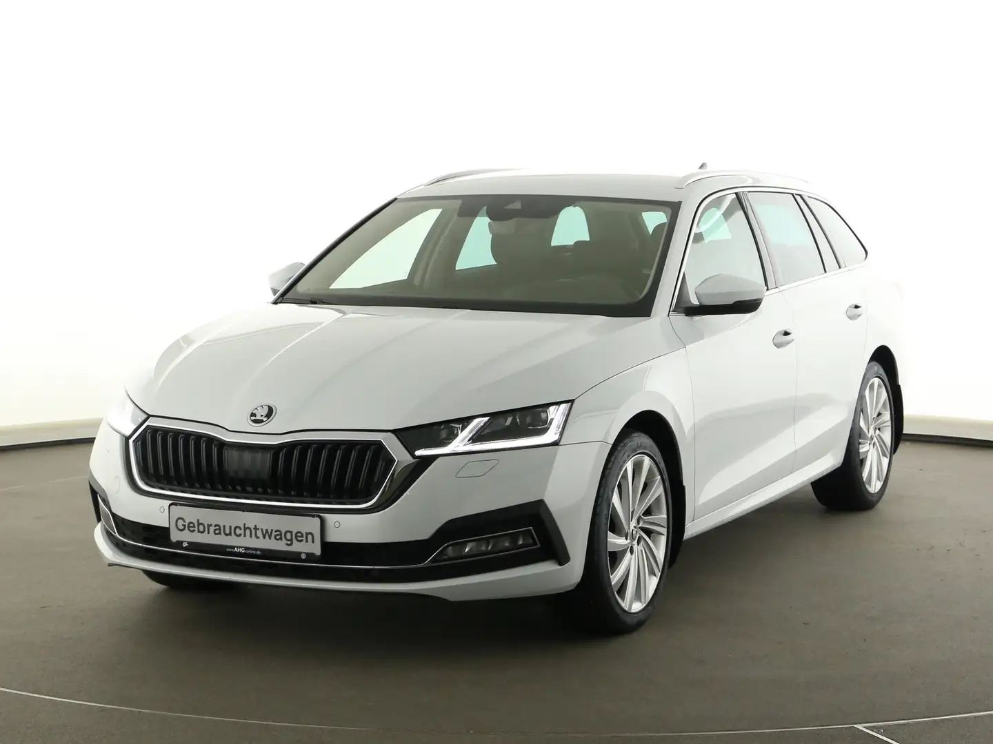 Skoda Octavia Combi 2.0 TDI DSG Style Weiß - 2