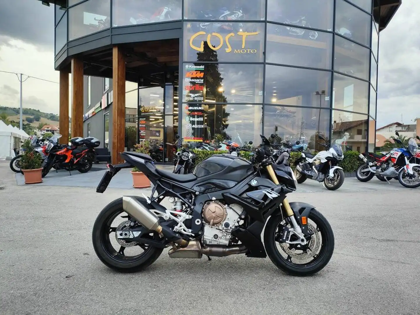 BMW S 1000 R - 1