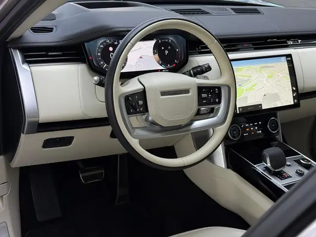 Land Rover Range Rover view 12