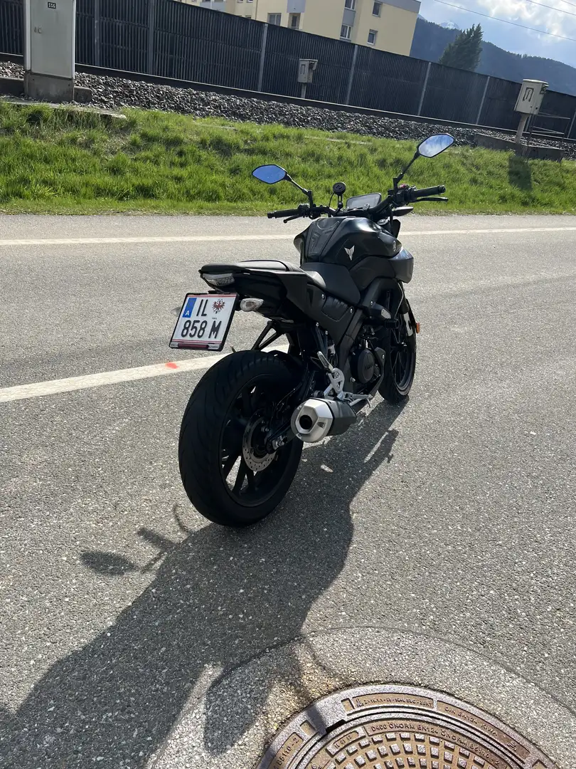 Yamaha MT-125 Negru - 1