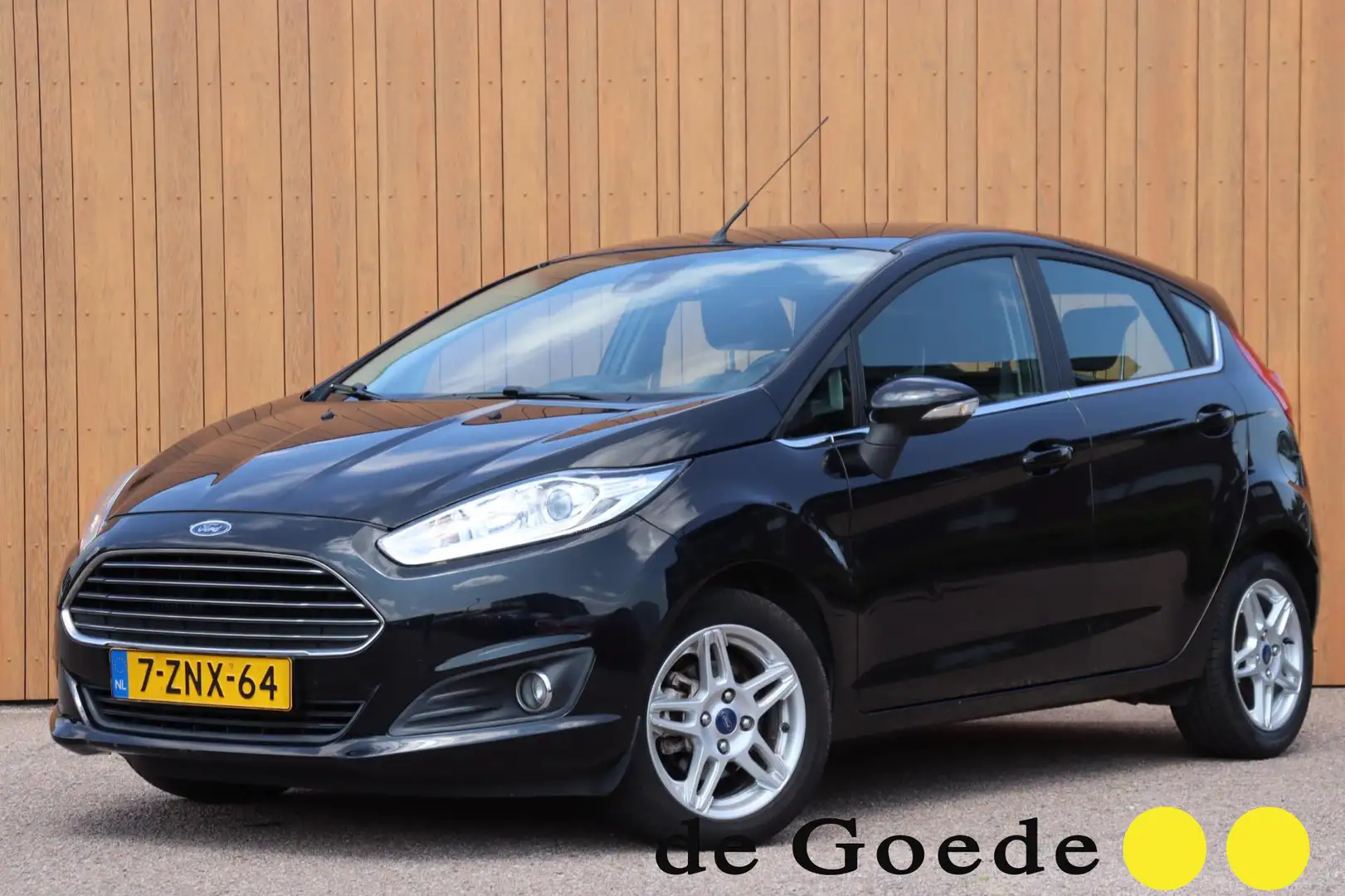 Ford Fiesta 1.0 EcoBoost Titanium org.NL navigatie Zwart - 1