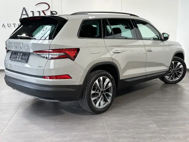 Skoda Kodiaq view 4
