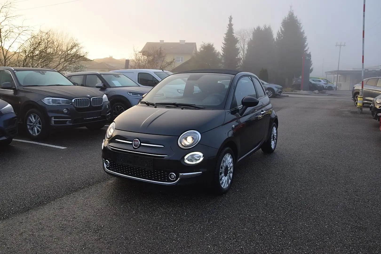 Fiat 500C Hybrid Cabrio Firefly 70 Schwarz - 1