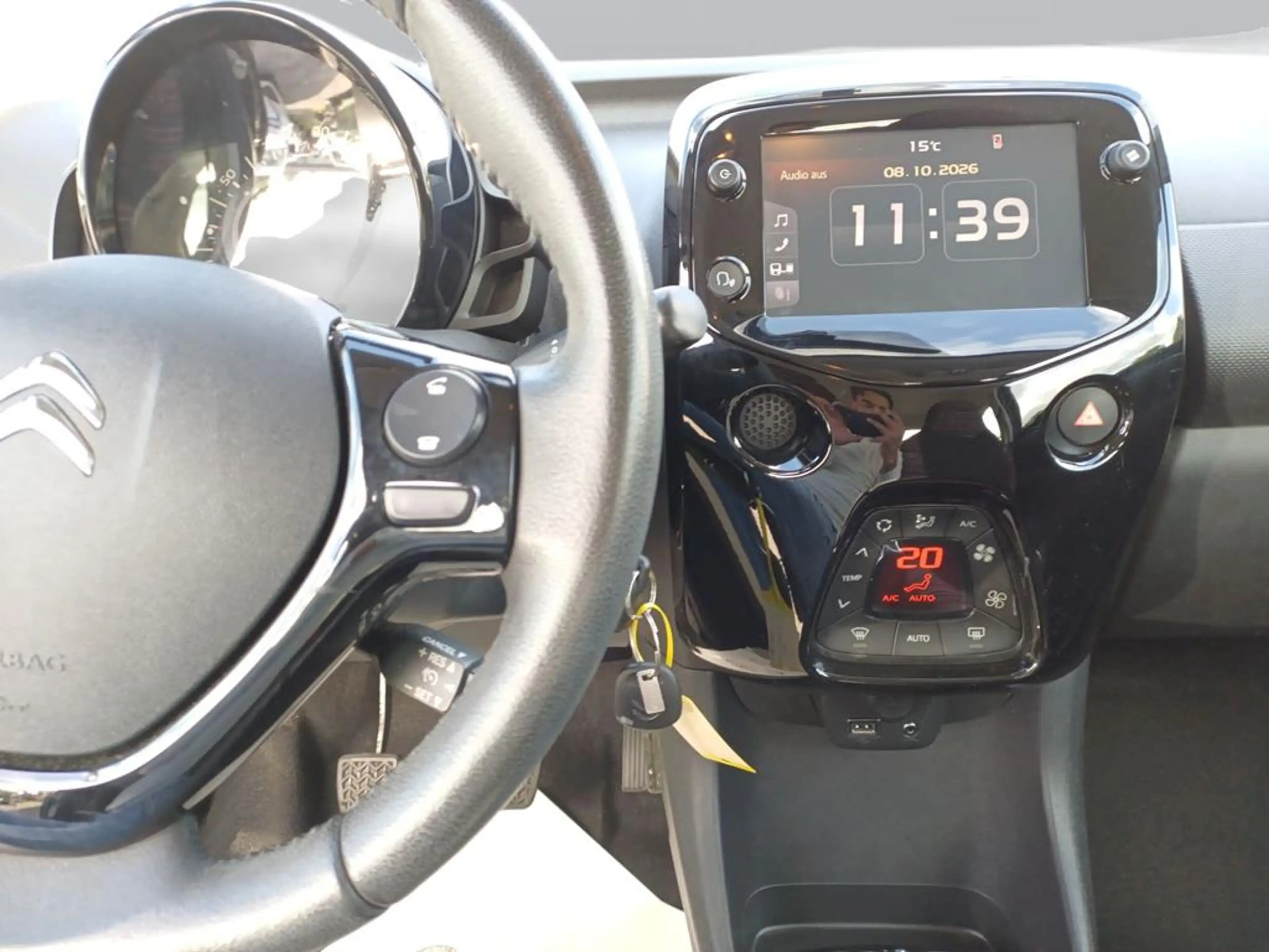 Citroen C1 Shine — photo 12