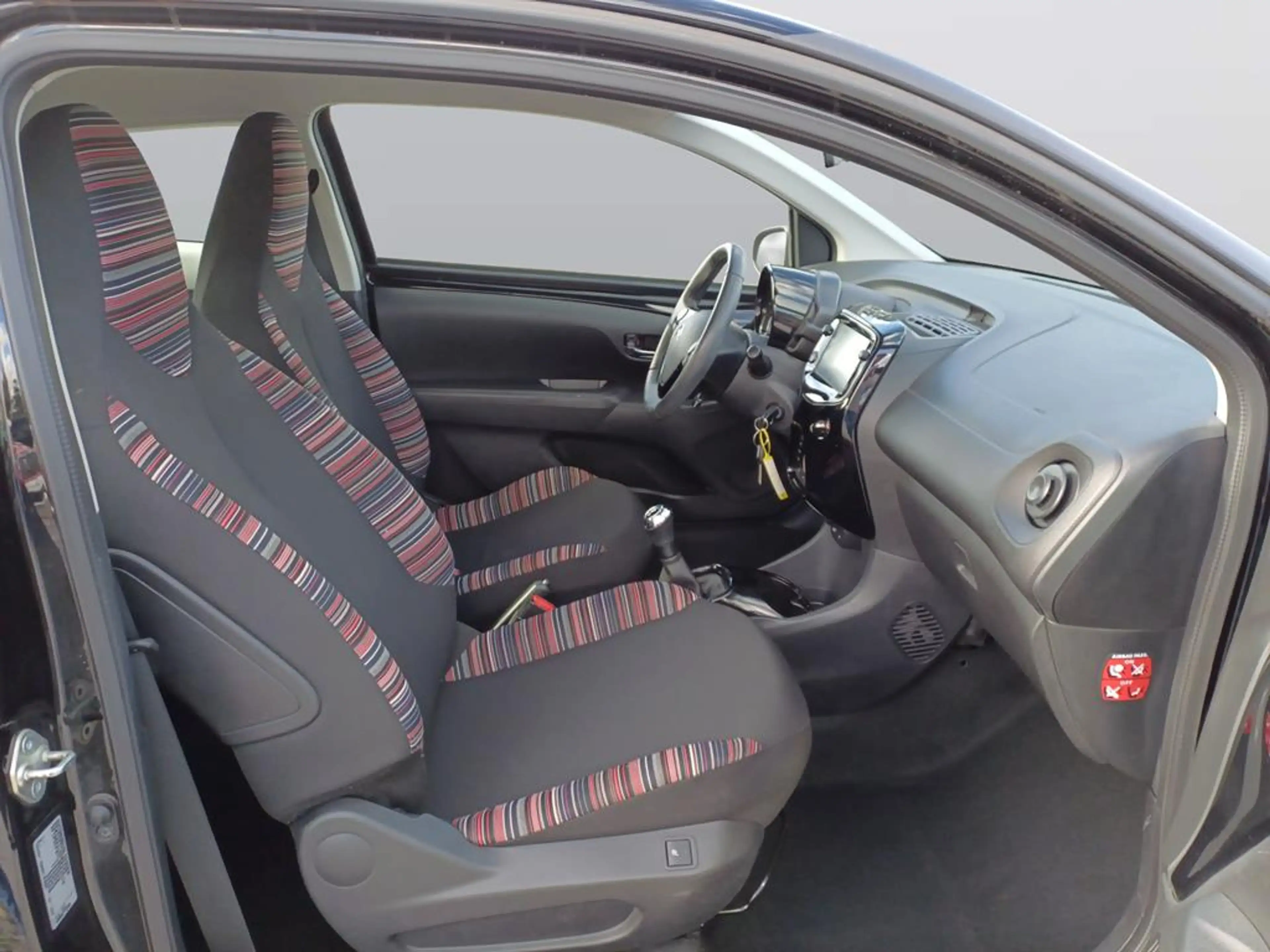 Citroen C1 Shine — photo 11