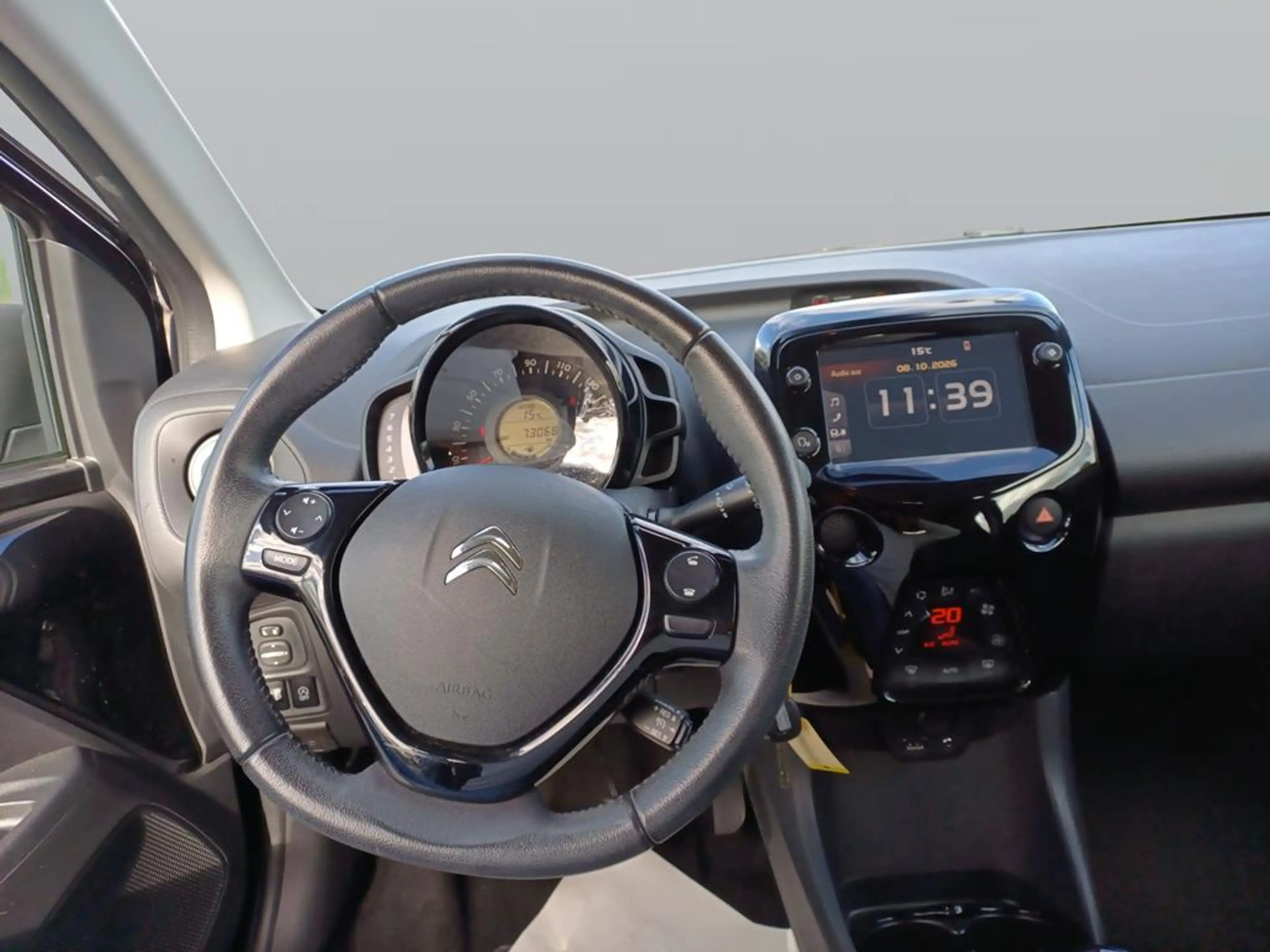 Citroen C1 Shine — photo 10