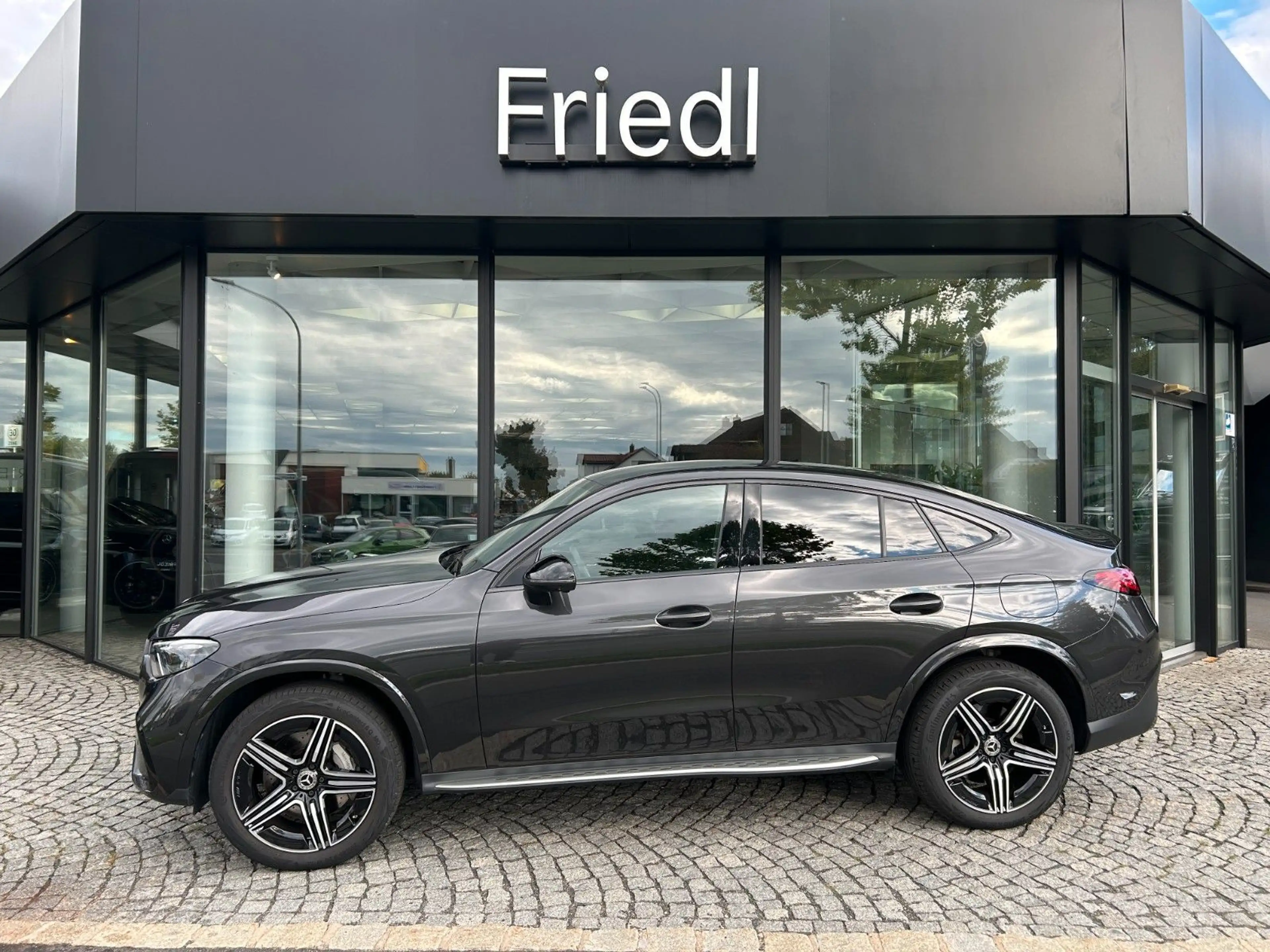 Mercedes-Benz GLC 300 de 4M Coupe,WINTER,360,AMG,DIGITAL