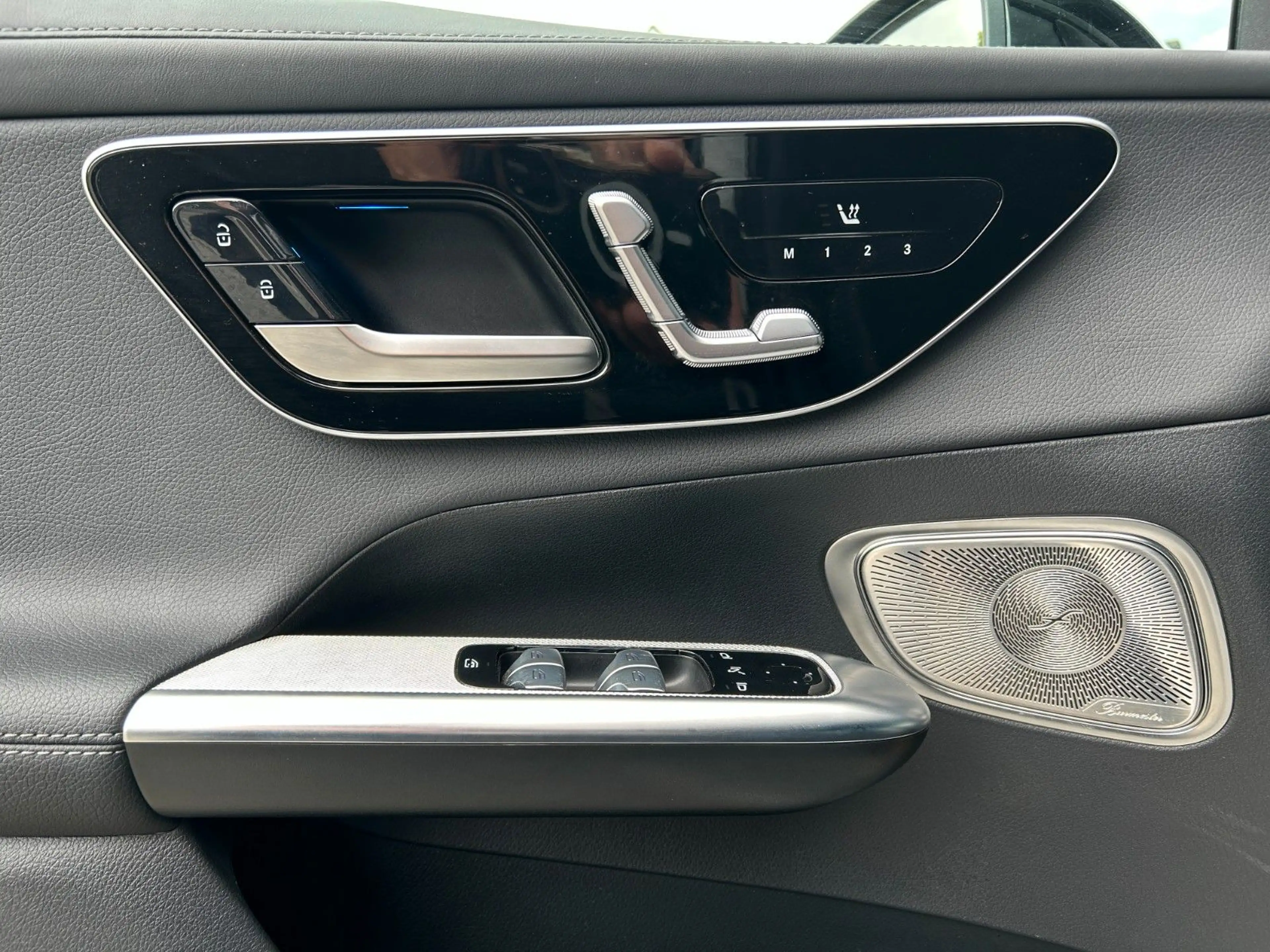 Mercedes-Benz GLC 300 de 4M Coupe,WINTER,360,AMG,DIGITAL — photo 13