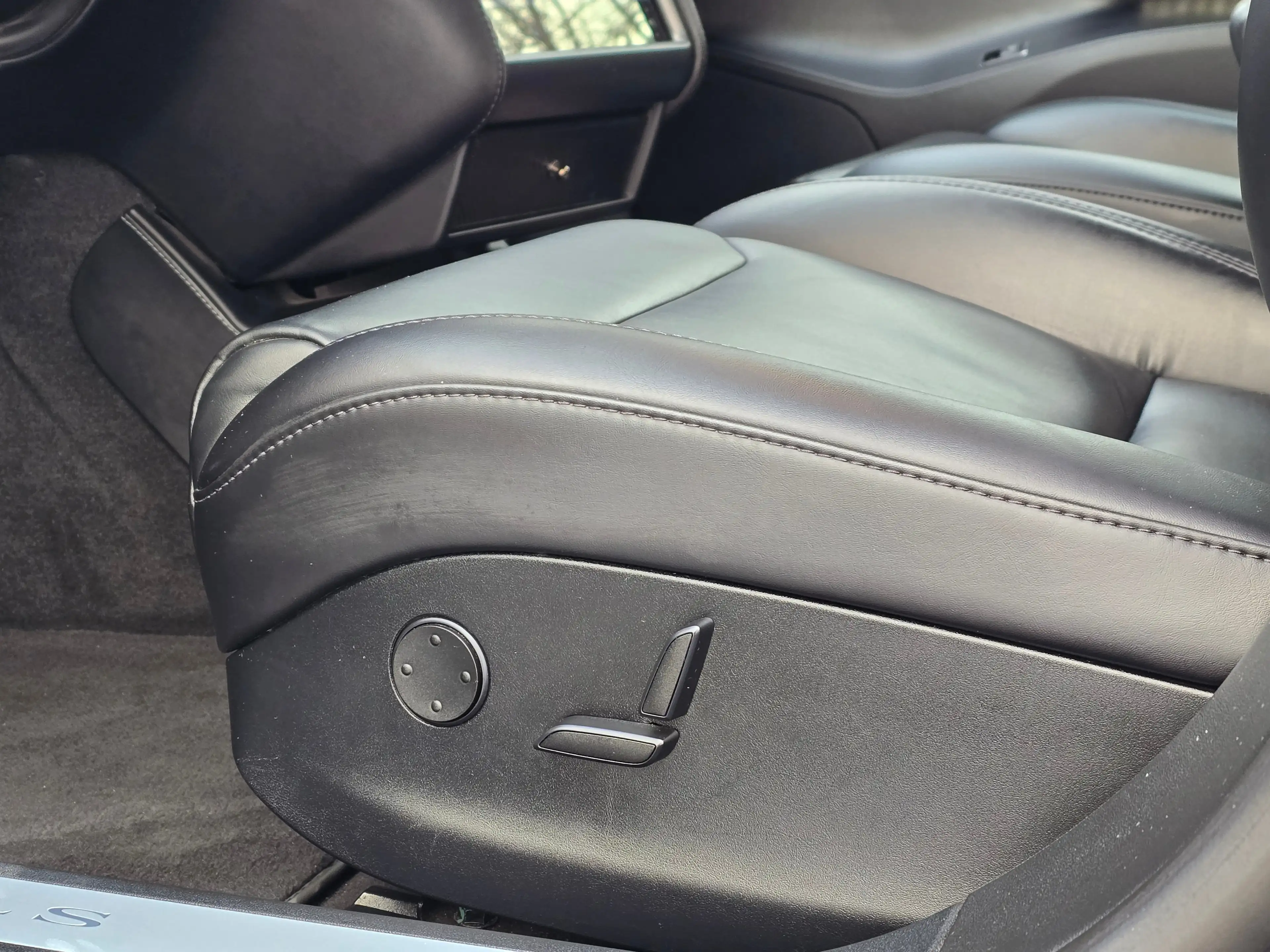 Tesla Model S Maximale Reichweite 100kWh Top* Kredit* Leder*Navi — photo 12