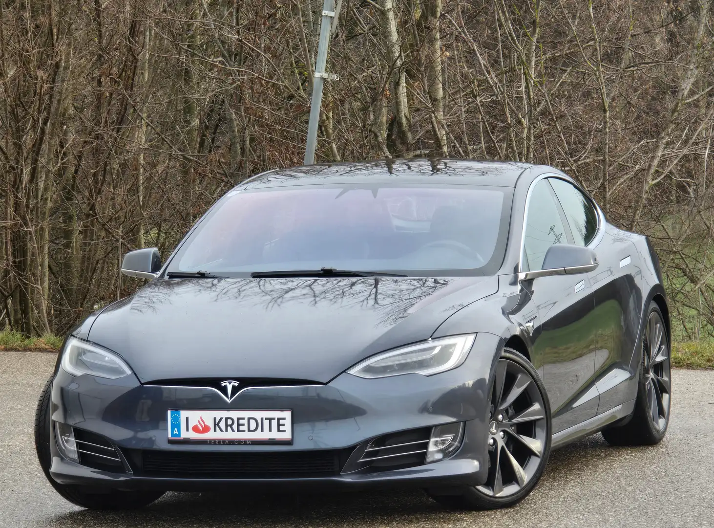 Tesla Model S Maximale Reichweite 100kWh Top* Kredit* Leder*Navi Šedá - 1
