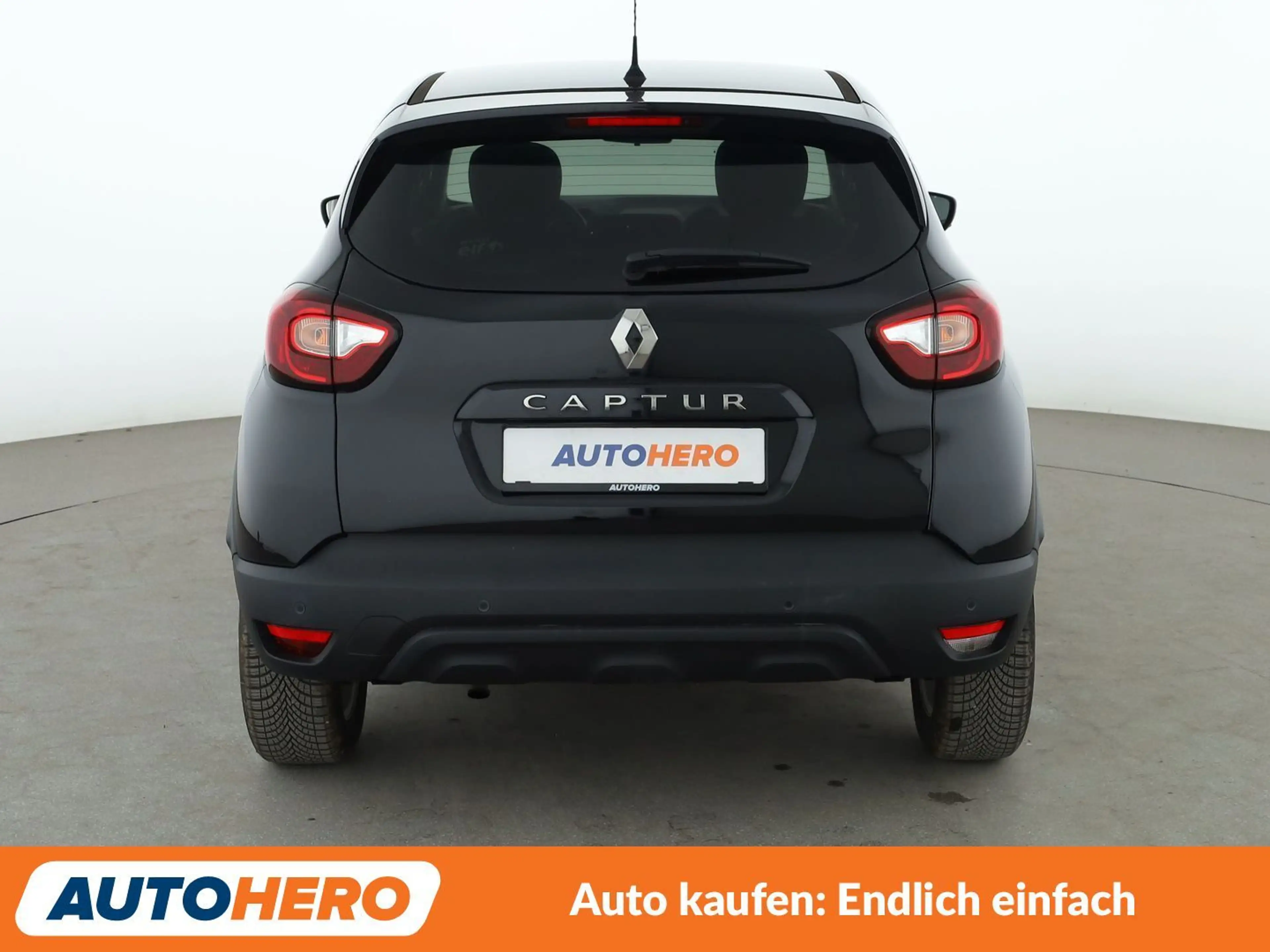 Renault Captur 0.9 Energy Limited *NAVI*TEMPO*PDC*SHZ*KLIMA* — photo 5