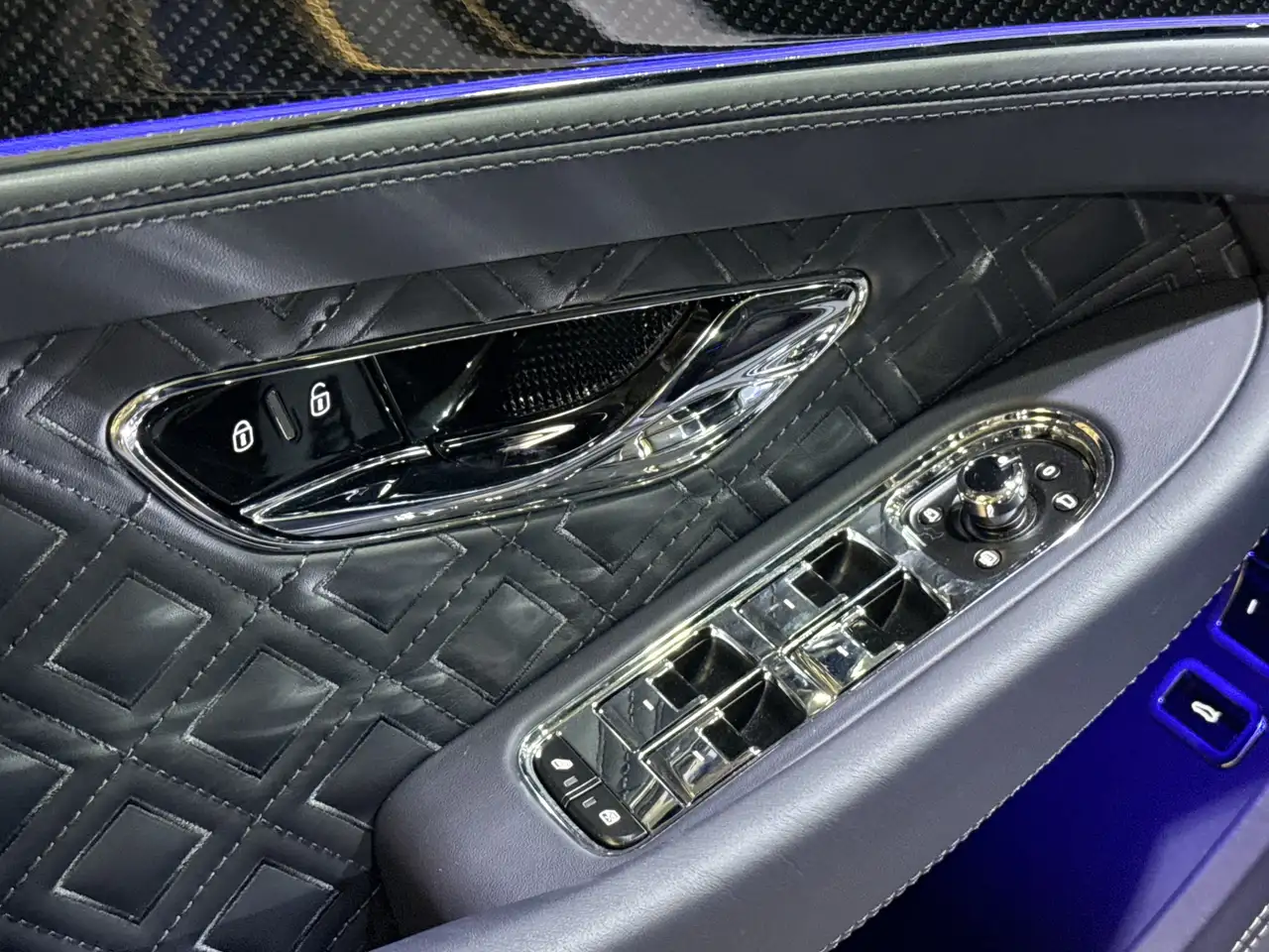 Bentley Continental GT 2021 — фото 14