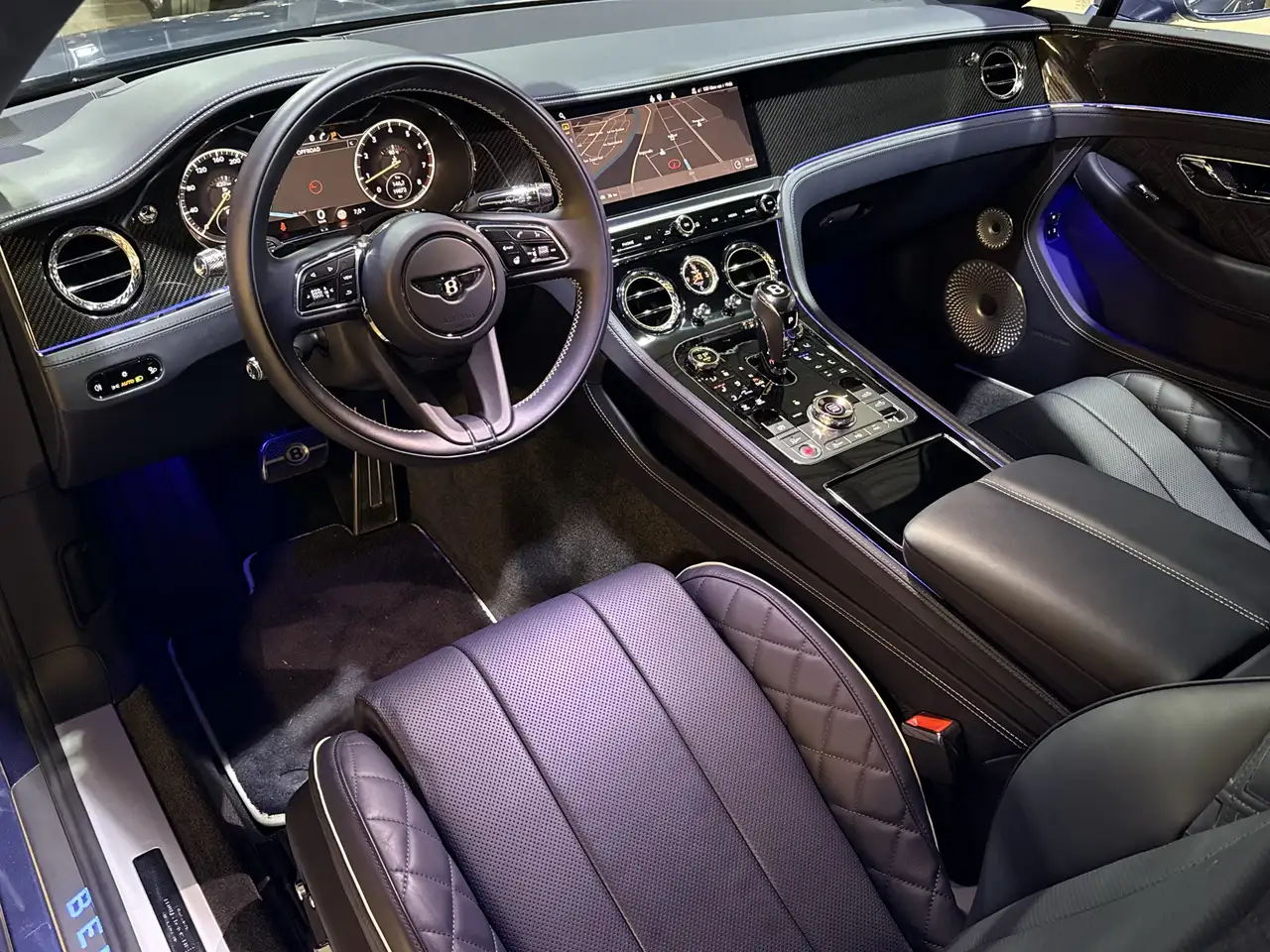 Bentley Continental GT 2021 — фото 15