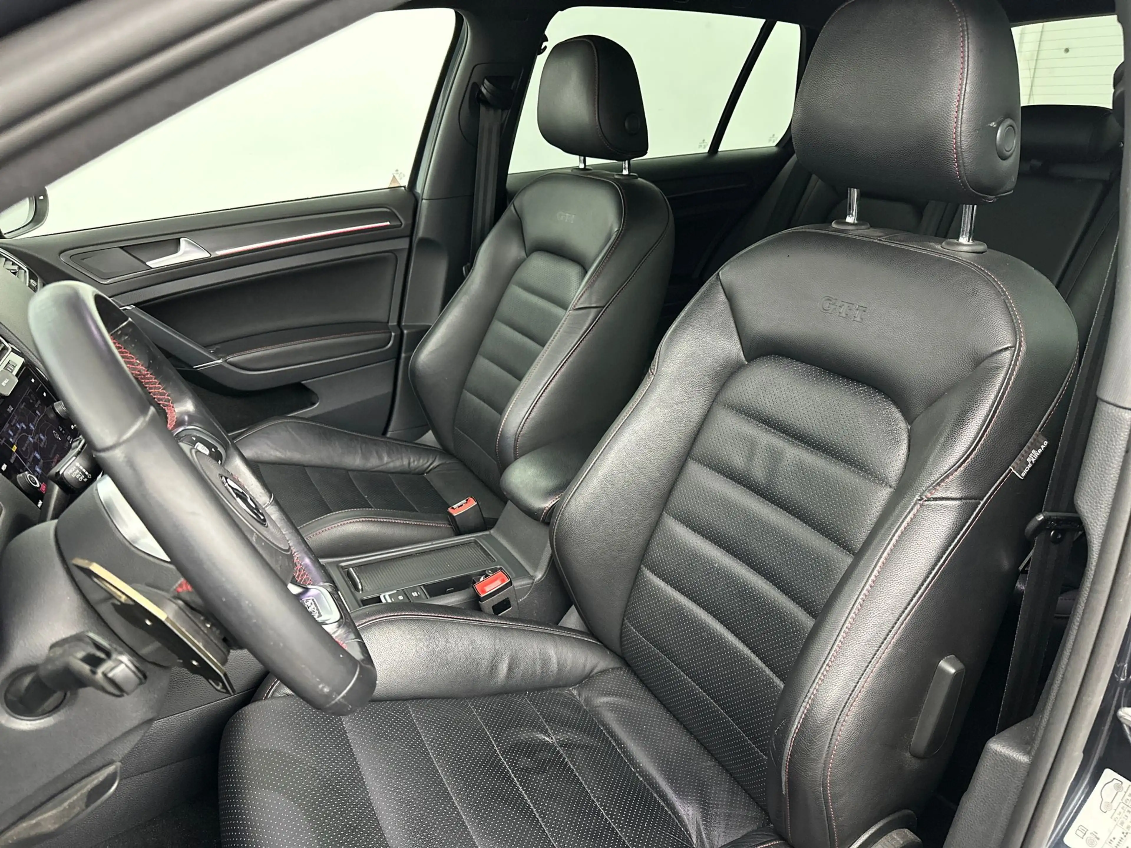 Volkswagen Golf GTI 2.0 TSI Performance - LEER - DYNAUDIO - VIRTUAL COCKPIT - MAXTON - DEALER OND — photo 11