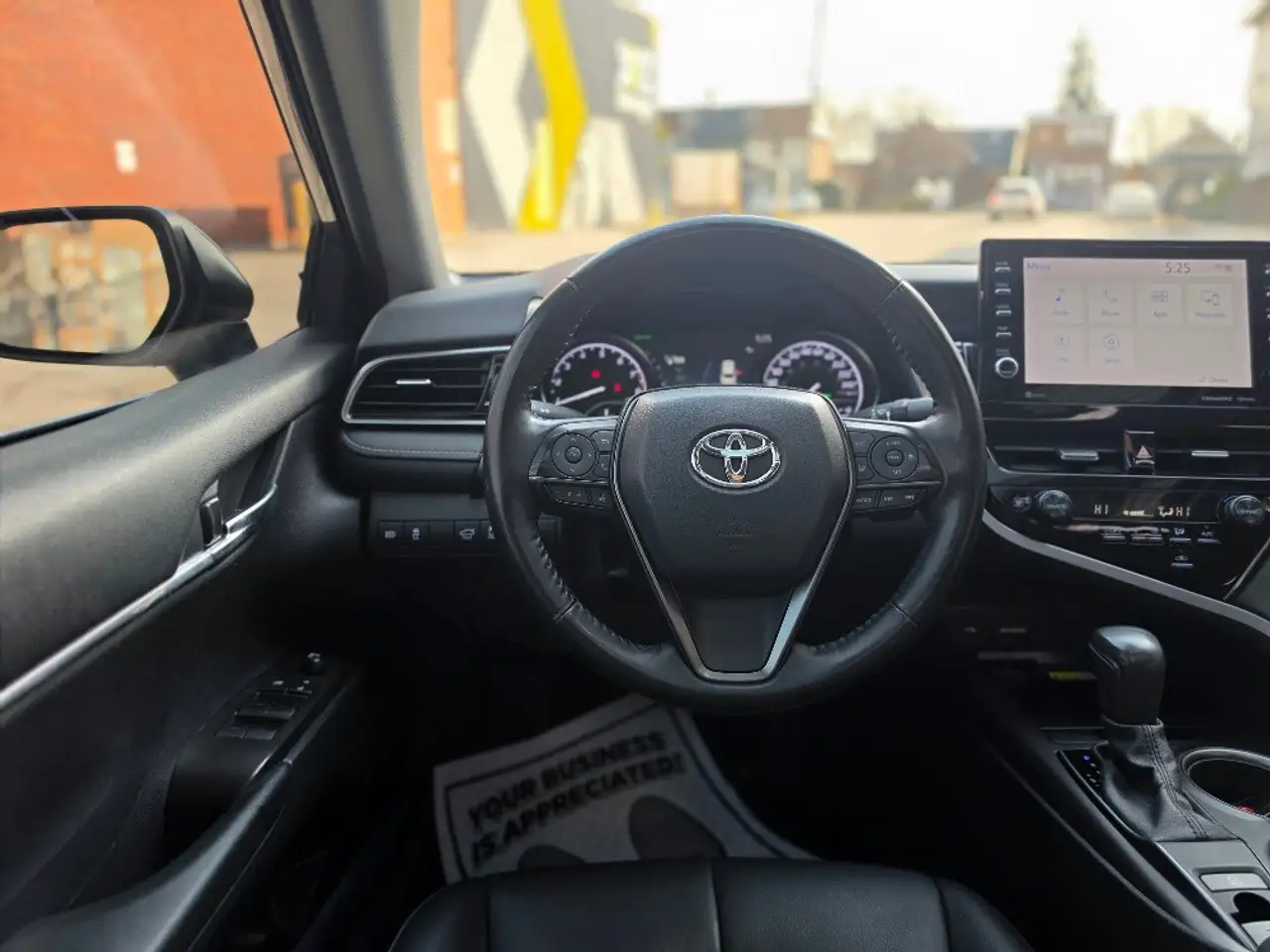 Toyota Camry снимка Toyota Camry
