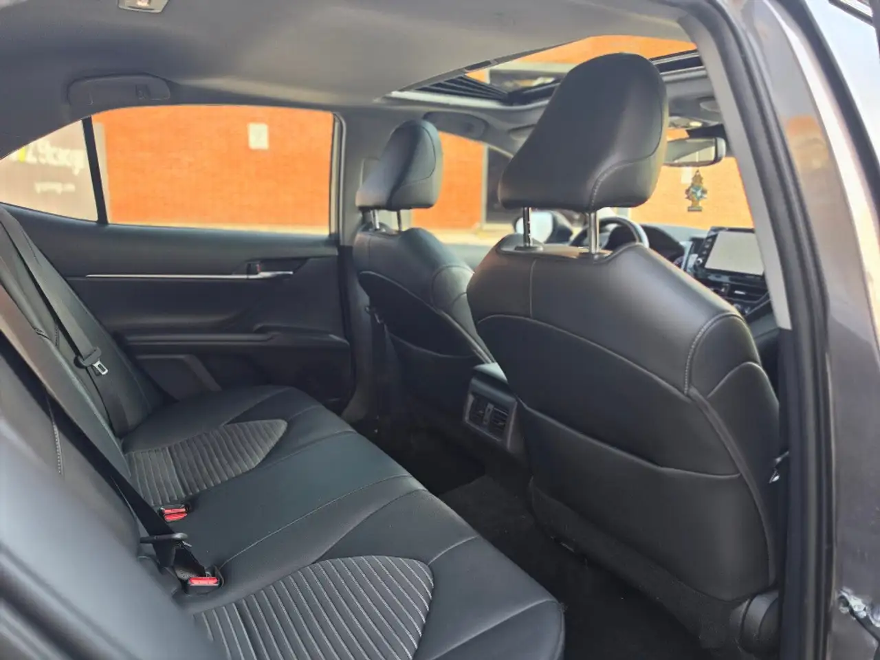 Toyota Camry снимка Toyota Camry