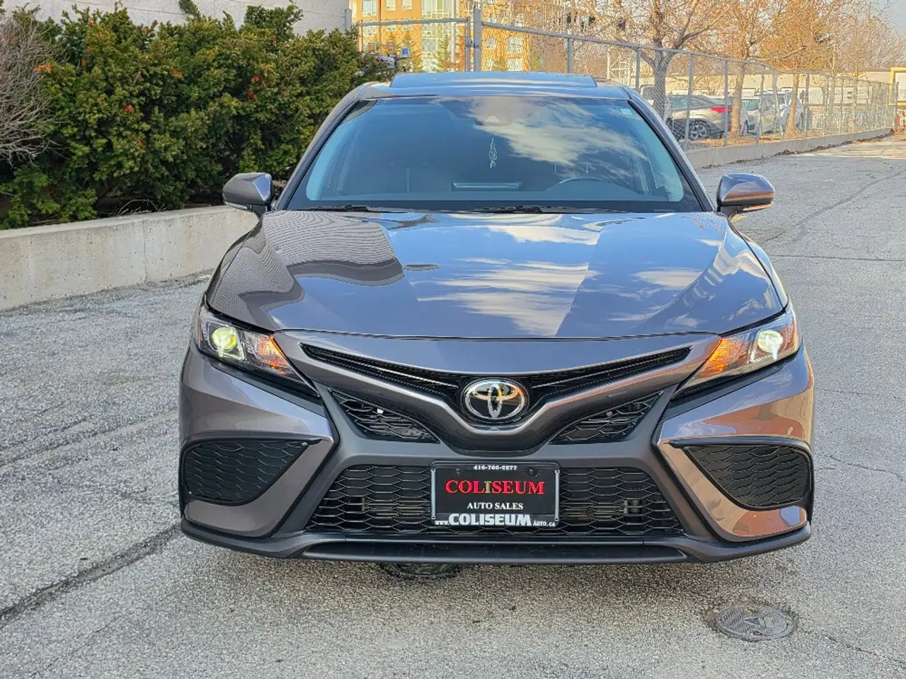Toyota Camry снимка Toyota Camry