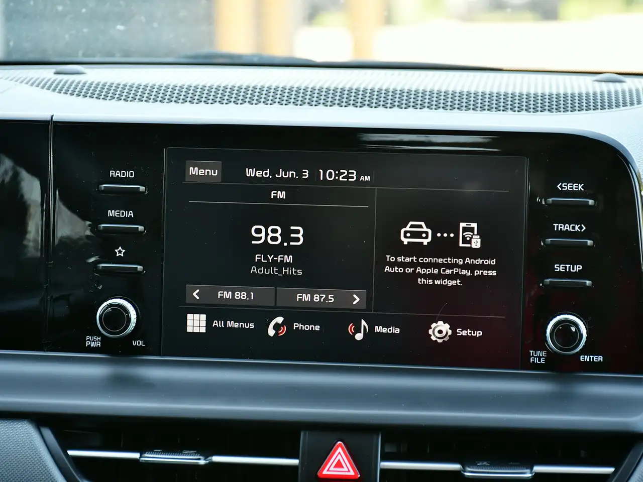 Kia Seltos снимка Kia Seltos