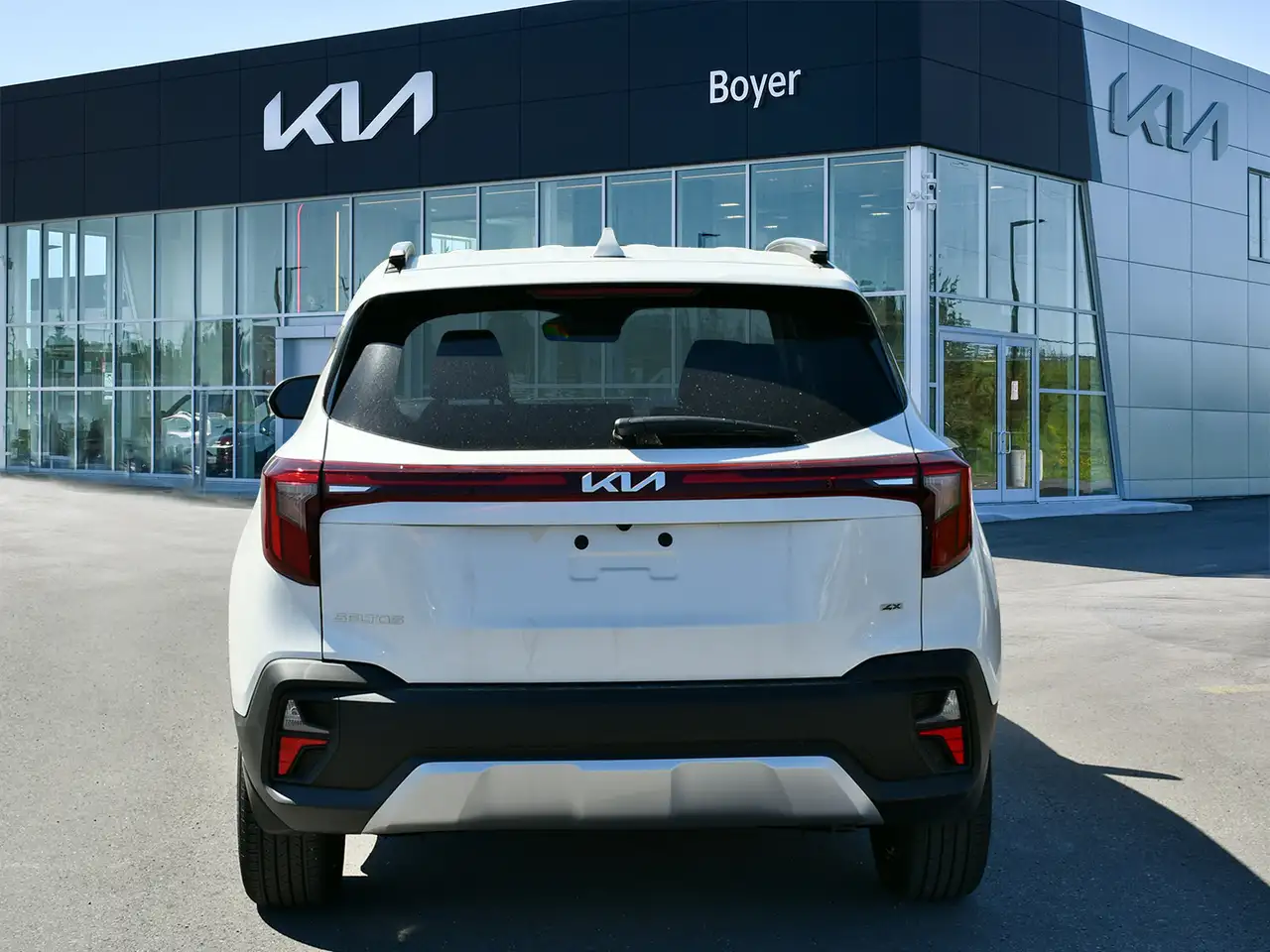Kia Seltos снимка Kia Seltos