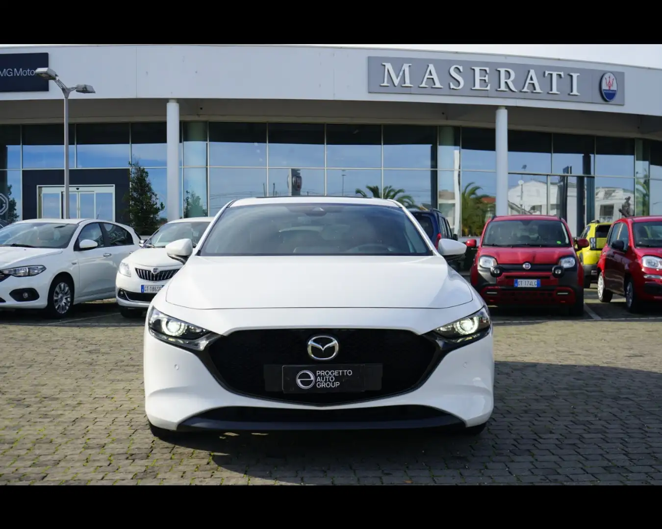 Mazda 3 5p 1.5d Exceed 105cv Bianco - 2