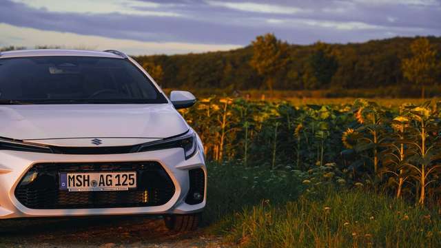 Suzuki Swace 1.8 Hybrid CVT Comfort+