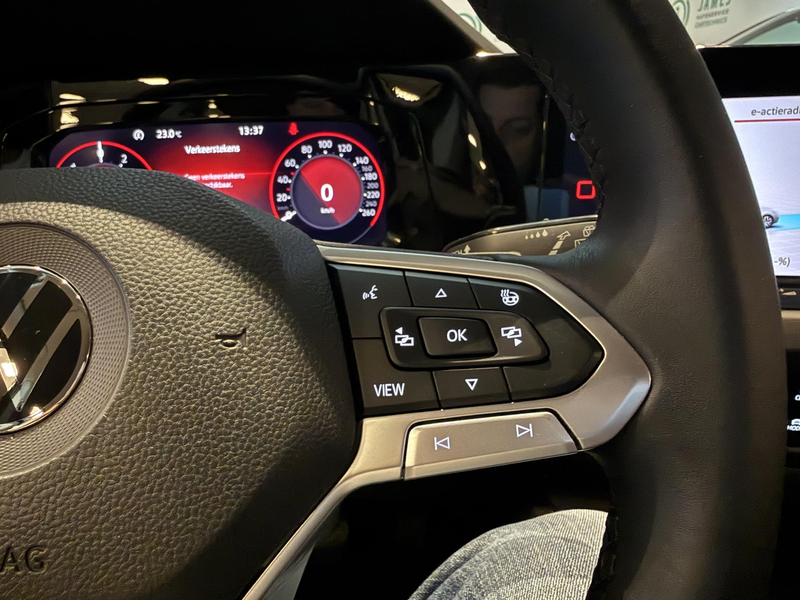 Volkswagen Golf 1.4 eHybrid Style PHEV|CRUISE ADAPTIEF|CARPLAY|STO — photo 17