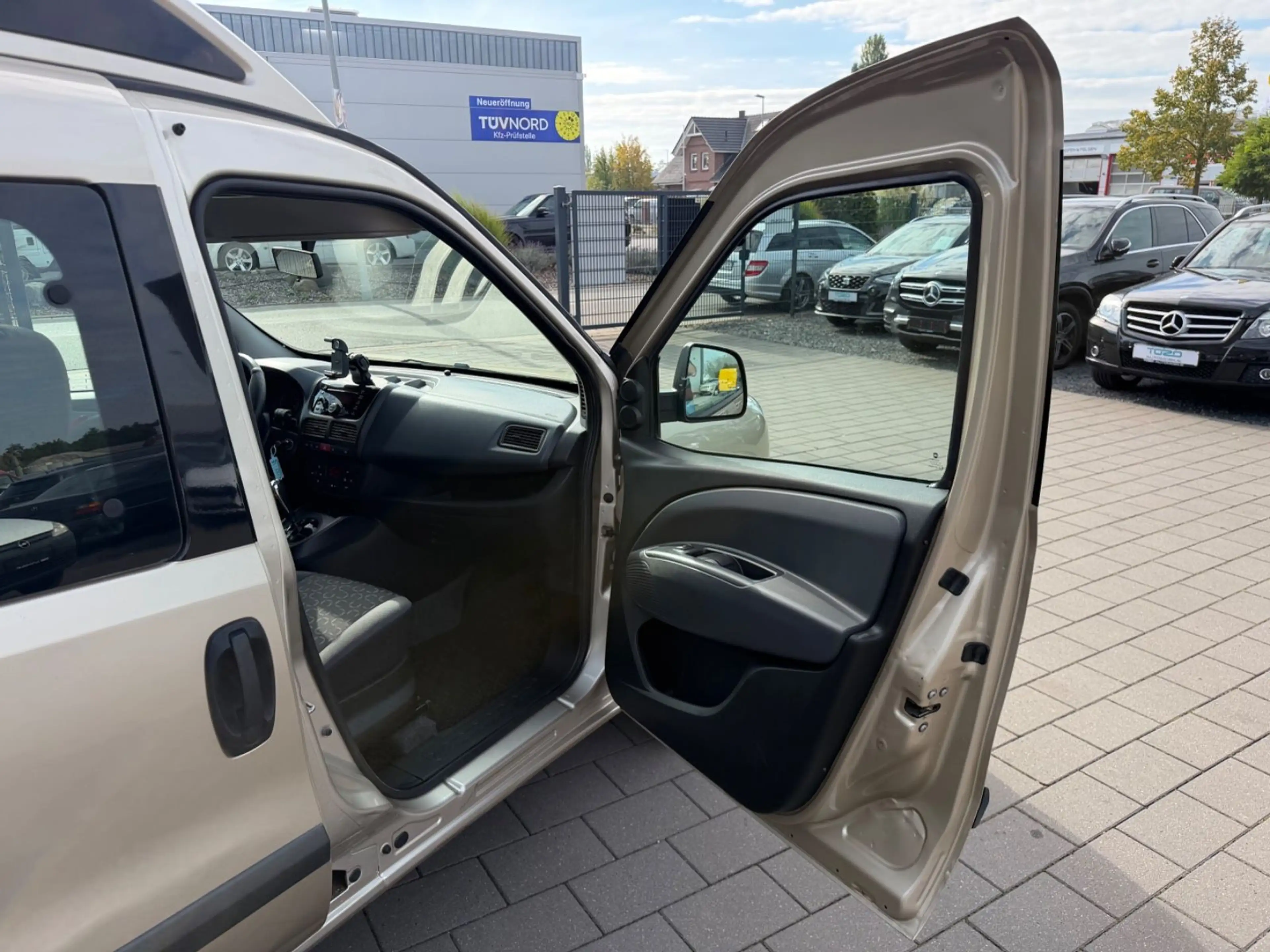 Fiat Doblo Dynamic*HOCHDACH*ROLLSTUHL*1.HAND*KLIMA* — photo 11