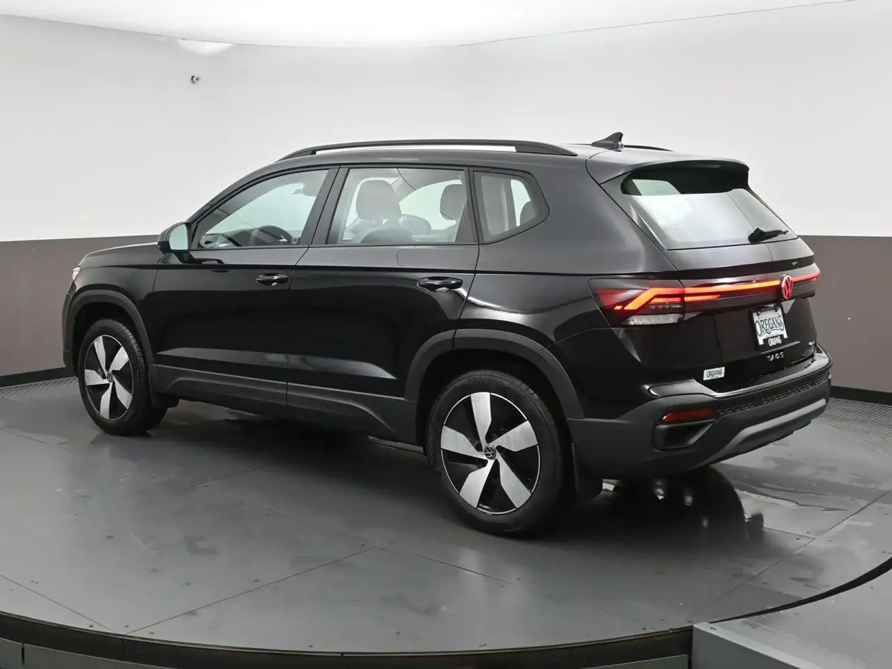 Volkswagen Taos снимка Volkswagen Taos