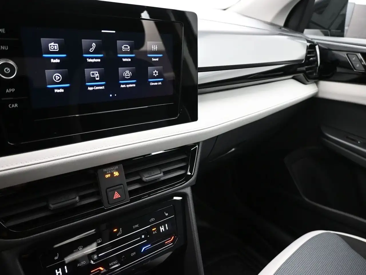 Volkswagen Taos снимка Volkswagen Taos