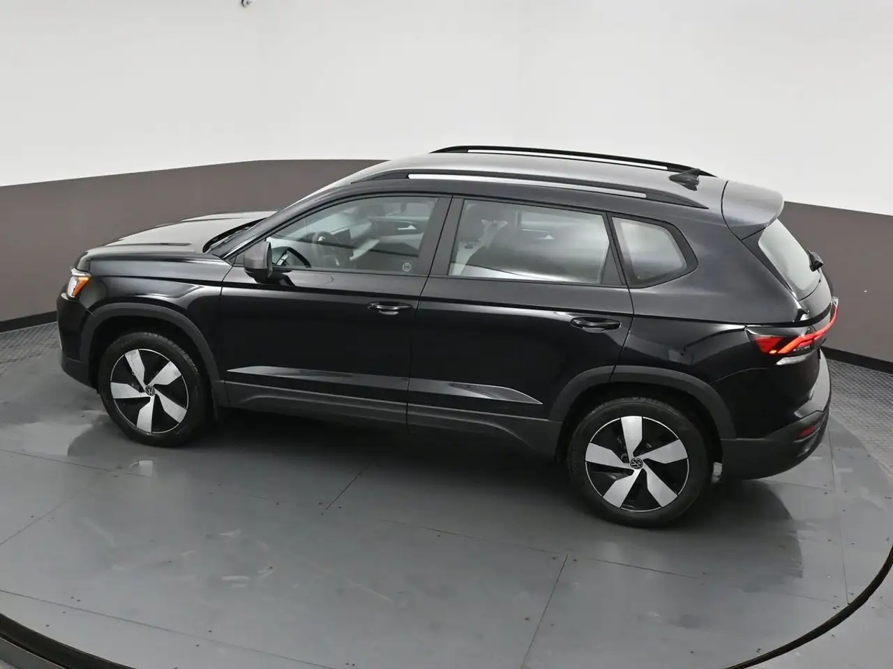 Volkswagen Taos снимка Volkswagen Taos